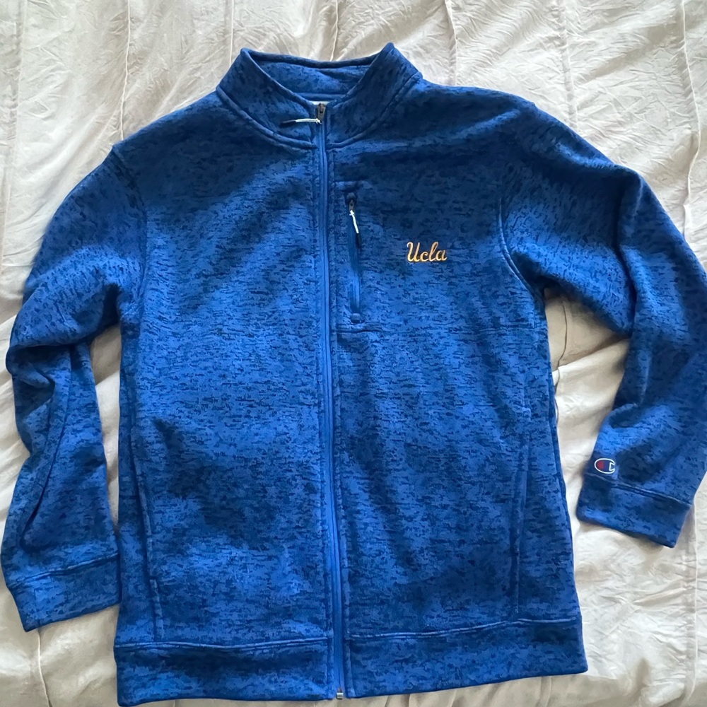 UCLA men’s zip sweater jacket Size L